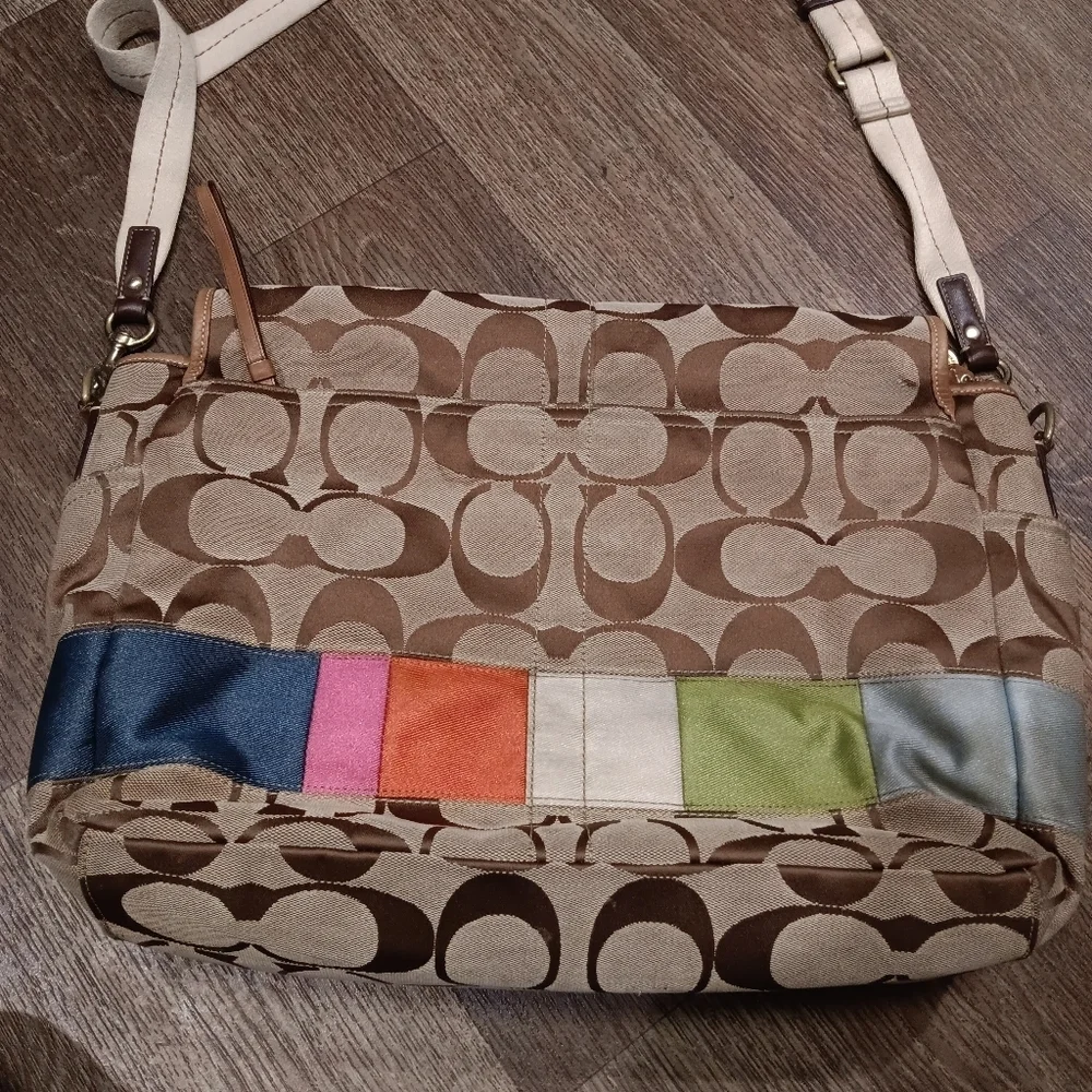 Y2k Coach Signature Legacy Color Block Khaki Gold Leather Large Crossbody